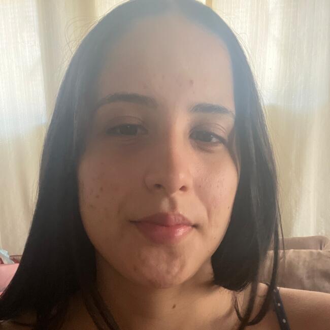 Babysitter in Tupã: Livia Maria
