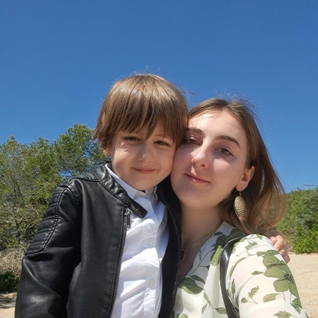 Niñera en Porreras: Pamela