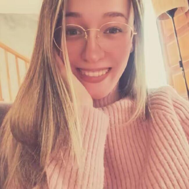 Niñera en Navalcarnero: Ángela