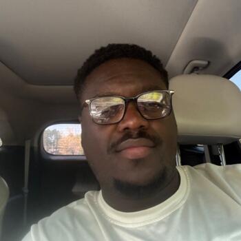 Babysitting job in Ablekuma: babysitting job Mike