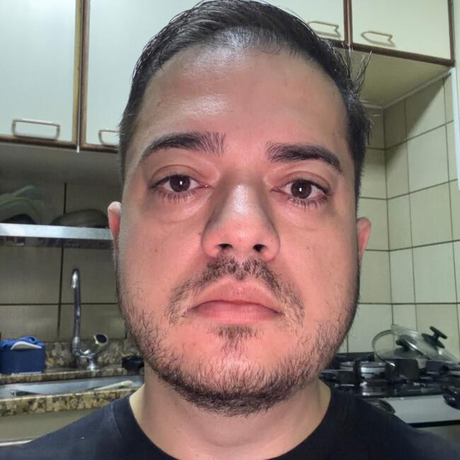 Emprego de babá em Brasília: Dyego