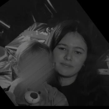 Babysitter Verniolle: Tiana
