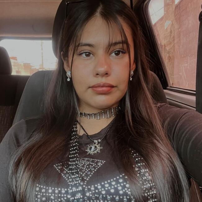 Babysitter in Salta: Lourdes