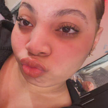 Babysitter in The Bronx: Yaneysi