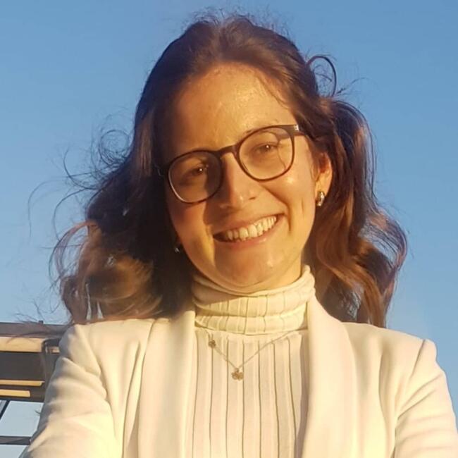 Babysitter in Porto: Susana