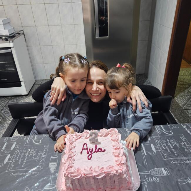 Babysitting job in Valinhos: Joyce