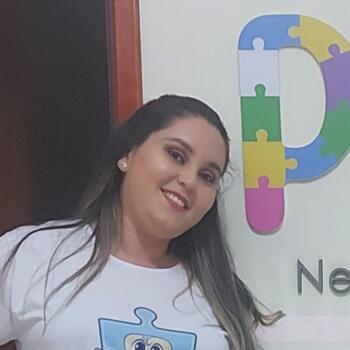 Babá Uberlândia: Mayara