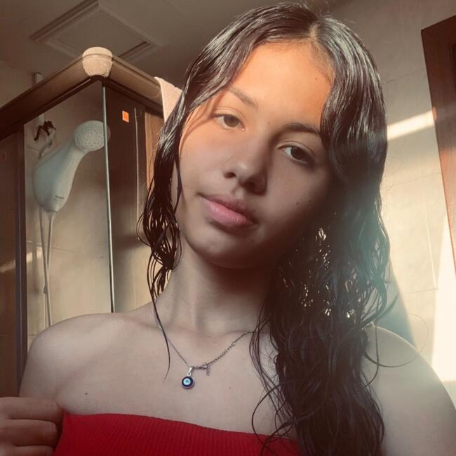 Babysitter in Maringá: Emanuelly