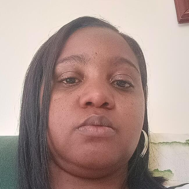 Babysitter in São Gonçalo (São Gonçalo): Camilla