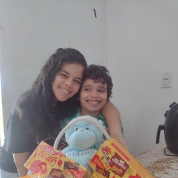 Babysitter Parnamirim: Karina