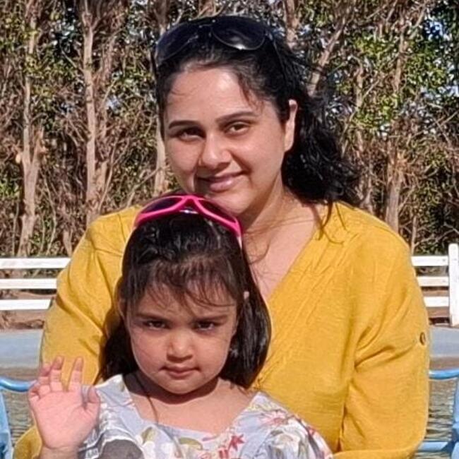 Babysitting job in Miami: Osmaan