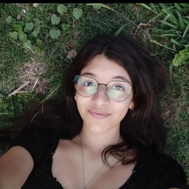 Babysitter in Montevideo: Gloria