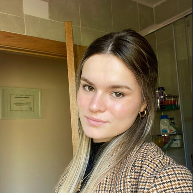 Niñera en Oviedo: Elena