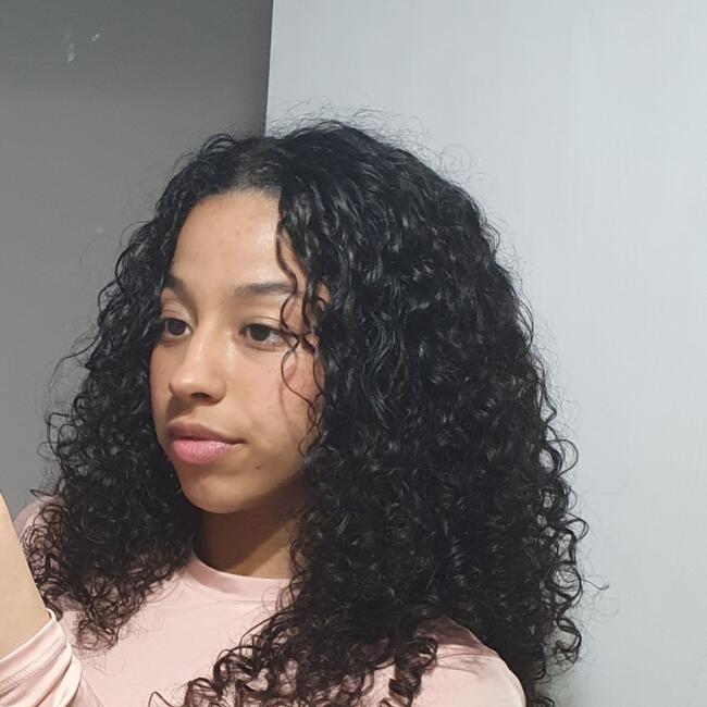 Babysitter in Badalona: Erianny Yudith