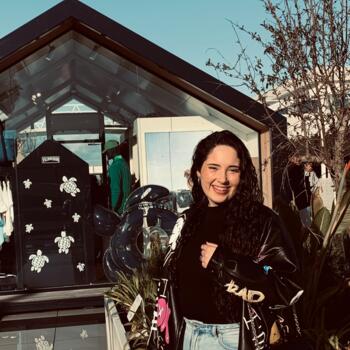 Babysitter em São Domingos de Rana: Mariana