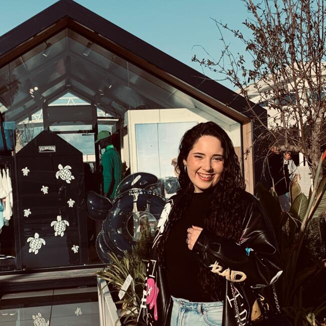 Babysitter em São Domingos de Rana: Mariana