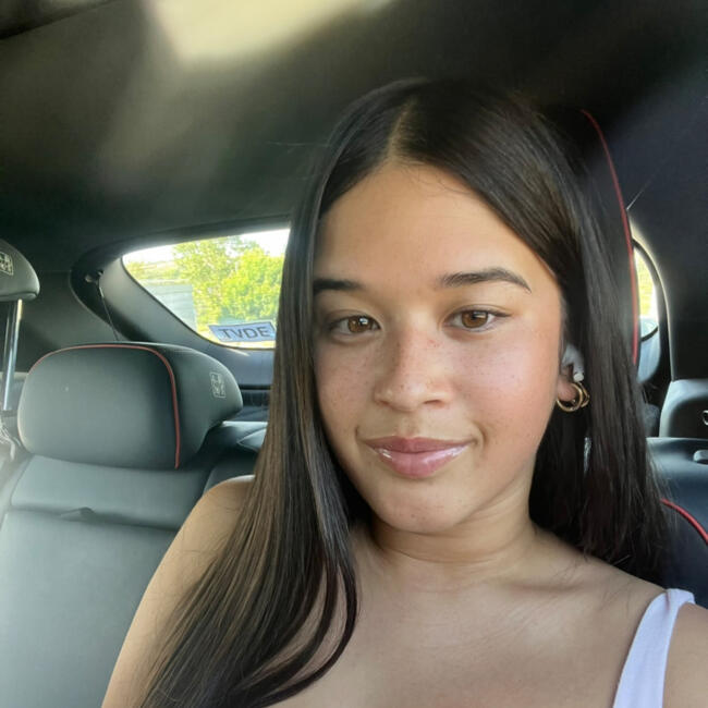 Babysitter em Charneca de Caparica: Catarina de Menezes Mota