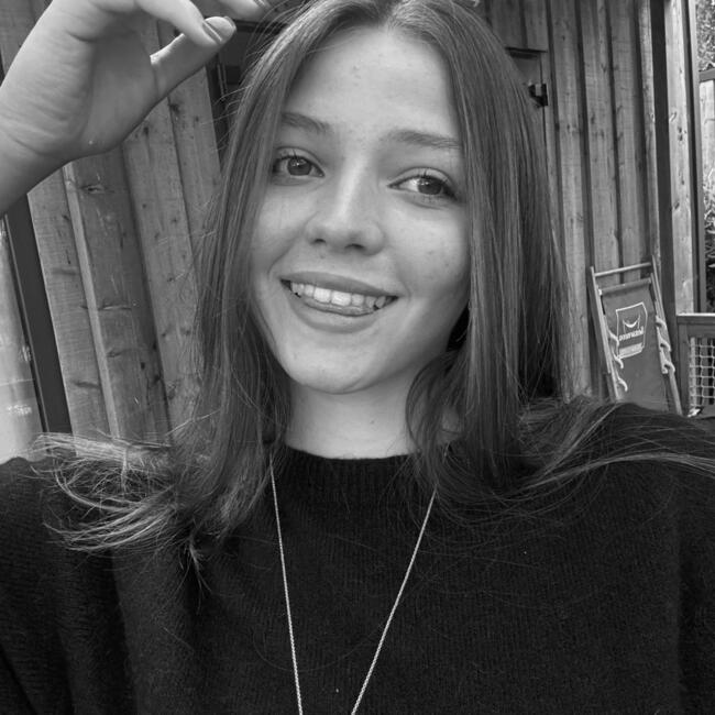 Babysitter in Nice: Louise