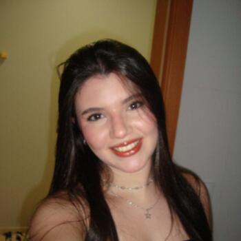 Babá em Toledo: Isabely