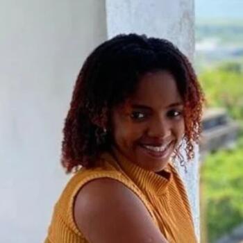 Babysitter Rio de Janeiro: Mayara