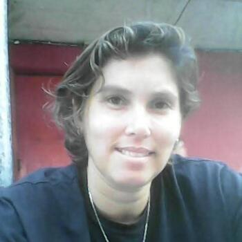 Babysitter Cabo Frio: Mary Pinheiro