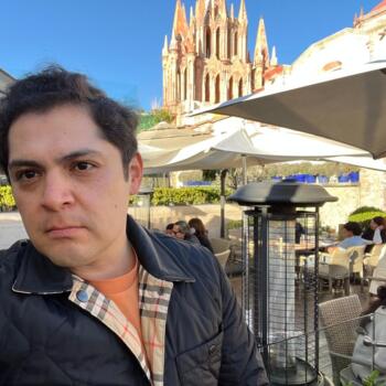 Babysitting job in Mexico City: babysitting job Rogelio