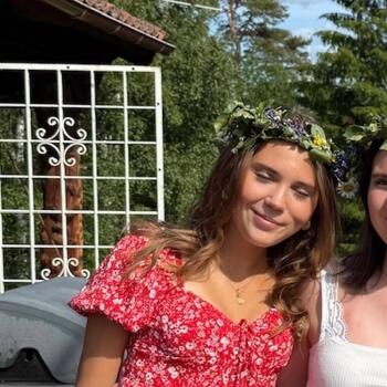 Barnvakt i Gävle: Lily