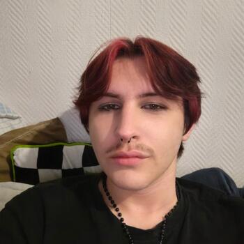 Babysitter in Quiévrechain: Randy