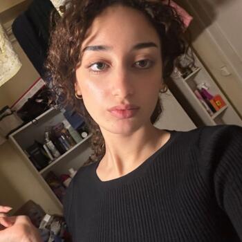 Babysitter Vendôme: Yasmine
