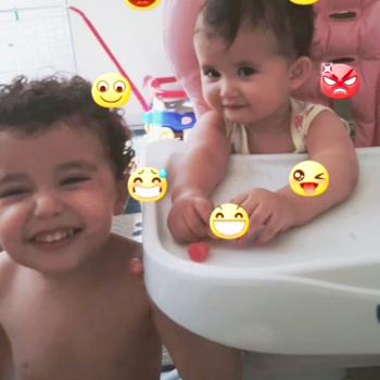 Emprego de babá Limeira: emprego de babá Larissa