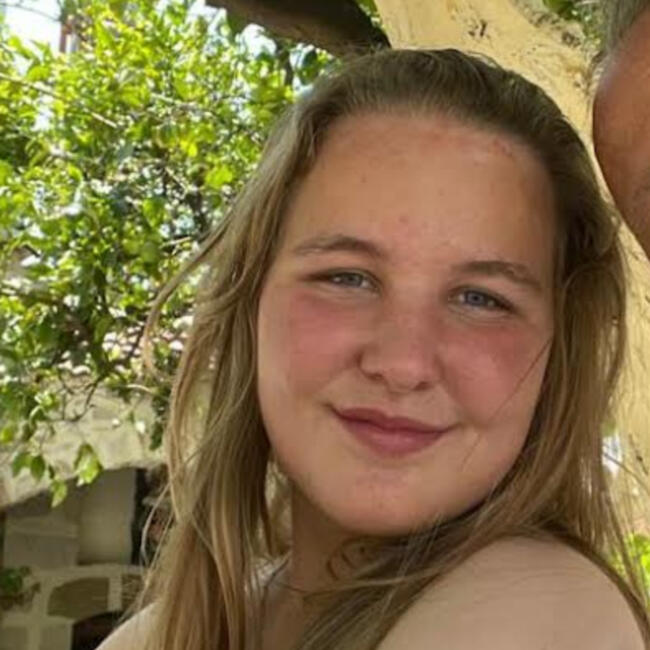 Babysitter in Jabbeke: Alice