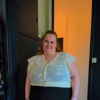 Babysitter Unieux: Estelle