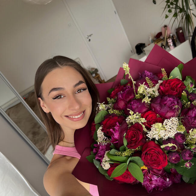 Bébiszitter Budapest területén: Csenge