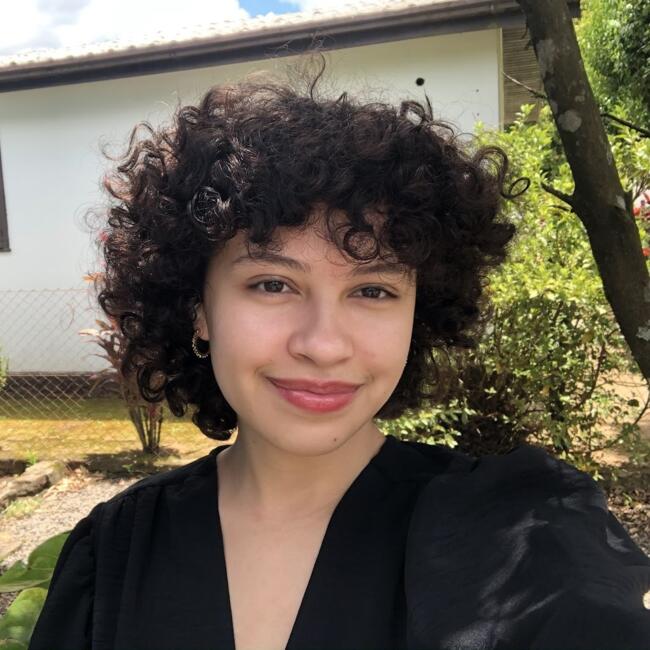 Babysitter in Nova Hartz: Raquel