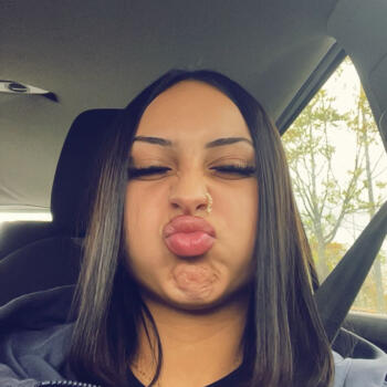 Babysitter in Bordeaux: Mariam