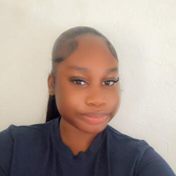 Babysitter di London: Daju