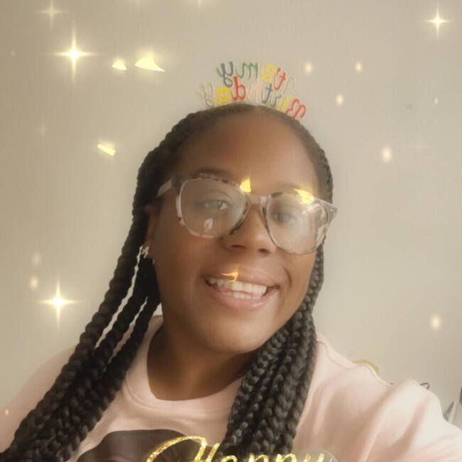 Babysitter in Sacramento: Menshae