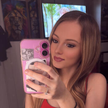 Babysitter Escaudain: Lenna