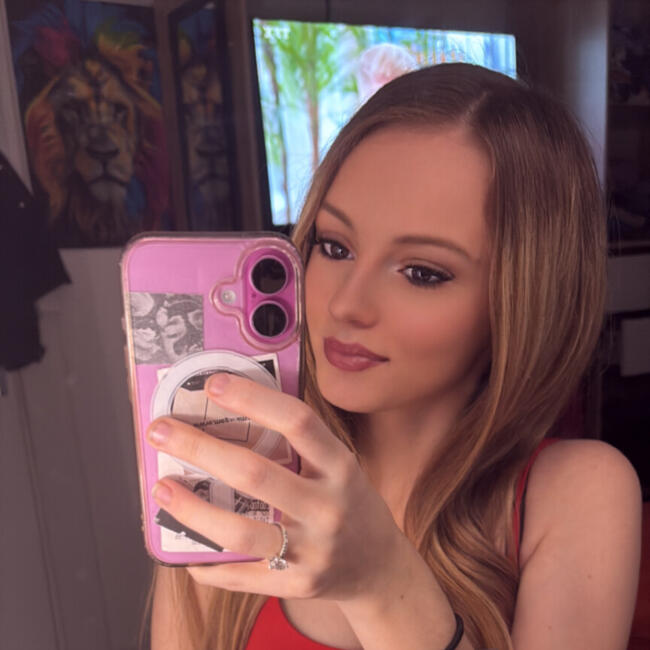 Babysitter in Escaudain: Lenna