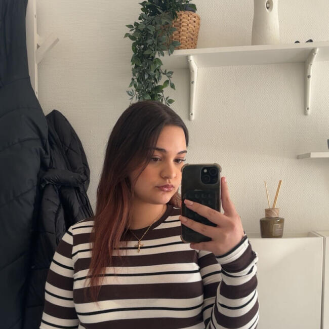 Babysitter in Mondercange: Yara