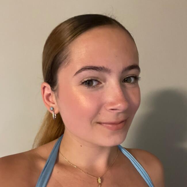 Babysitter in Alfortville: Lisa