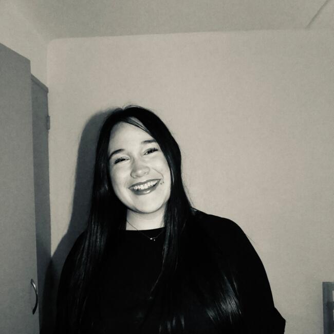 Babysitter in Montpellier: Jade