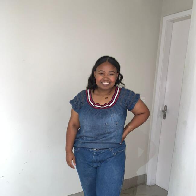 Babysitter in Belo Horizonte: Alice