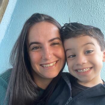 Babá Juiz de Fora: Andrielle