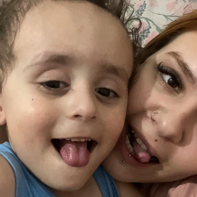 Babysitting job in Curitiba: Anandha