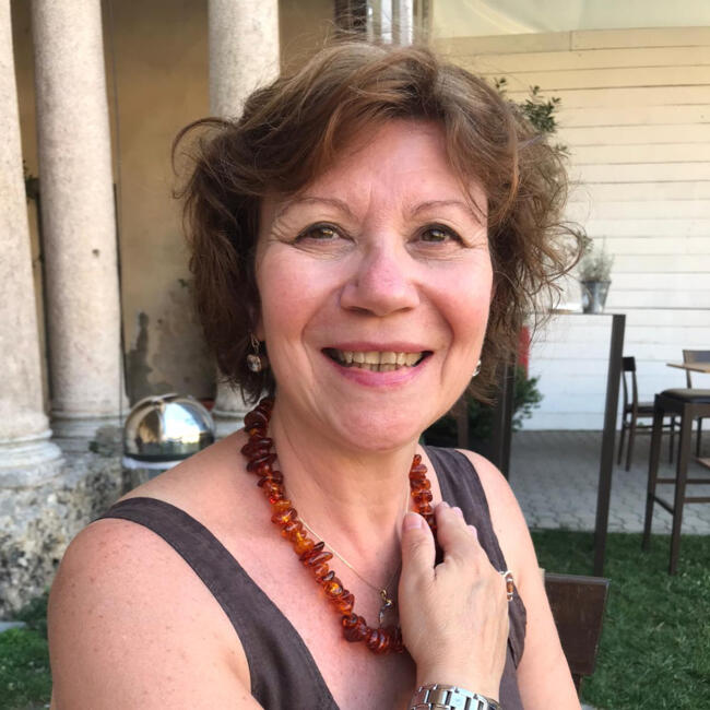 Babysitter a Rozzano: Cinzia