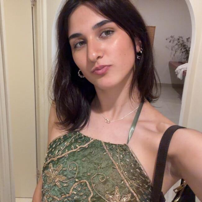 Babysitter in Gold Coast: Georgie