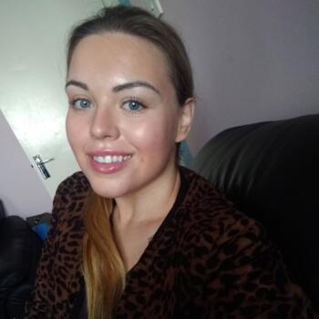 Babysitter in Blackrock: Azra