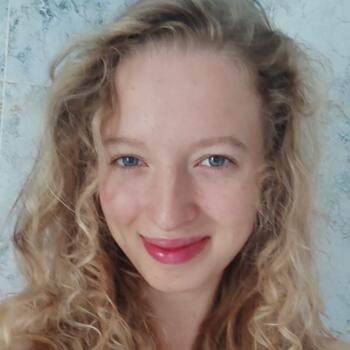 Niñera en Pravia: Alina