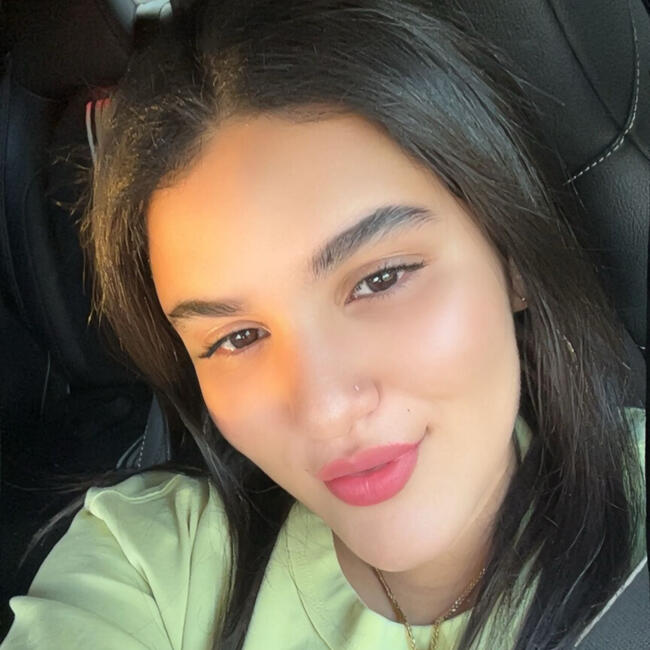 Babysitter in Antwerp: Yasmin